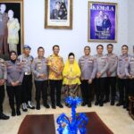 6d9a32b5-9101-4547-b159-cdd451d64d6b