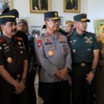 1eba08db-104c-4a13-90bd-31d8365d4b4b