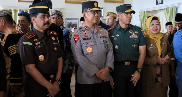 1eba08db-104c-4a13-90bd-31d8365d4b4b